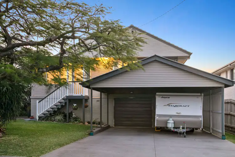 33 Lutzow Street, Tarragindi QLD 4121