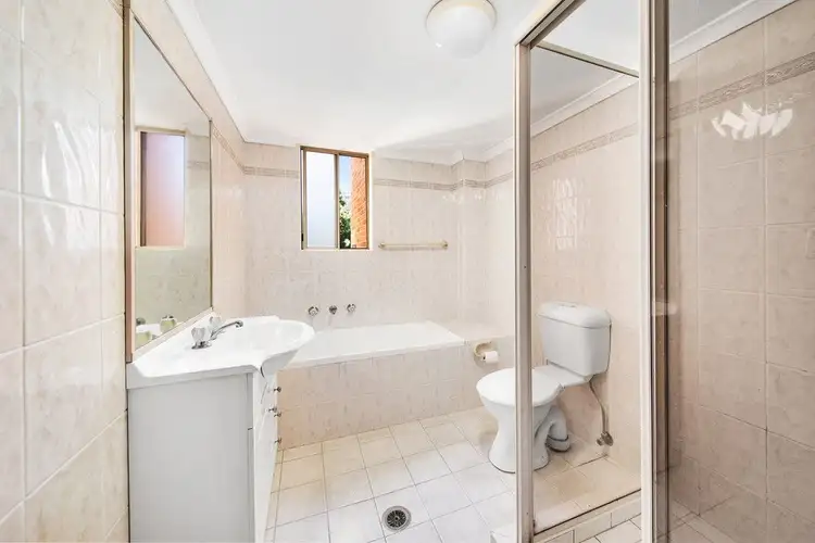 Fourth view of Homely apartment listing, 6/19-21 Kiora Road, Miranda NSW 2228