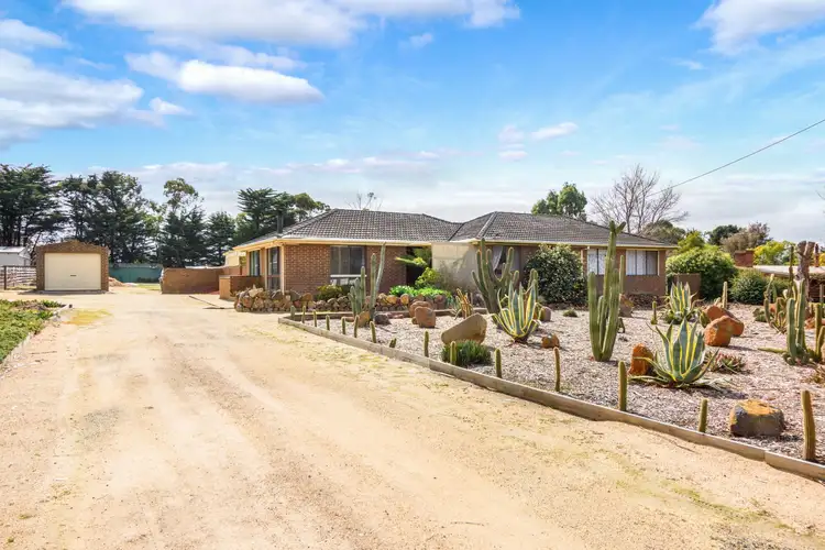 4 Todd Lane, Romsey VIC 3434