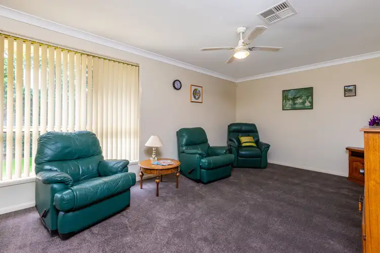 Fifth view of Homely house listing, 10 Sandalyn Avenue, Thornton NSW 2322