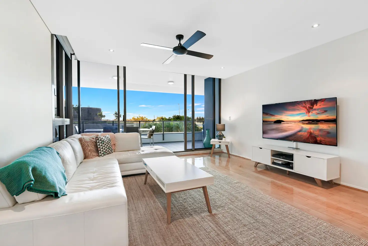 Main view of Homely apartment listing, 501/4 Como Crescent, Southport QLD 4215