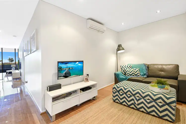 Fifth view of Homely apartment listing, 501/4 Como Crescent, Southport QLD 4215