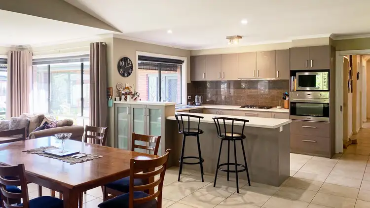 Fifth view of Homely house listing, 14-16 Ashenden Square, Rosebud VIC 3939