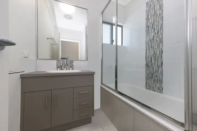 Sixth view of Homely house listing, 7 Ellendale Street, Mount Low QLD 4818