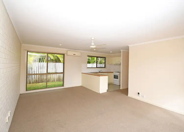 Fifth view of Homely unit listing, 4/42-44 Pulgul Street, Urangan QLD 4655