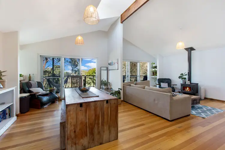 6 Masson Lane, Killcare NSW 2257