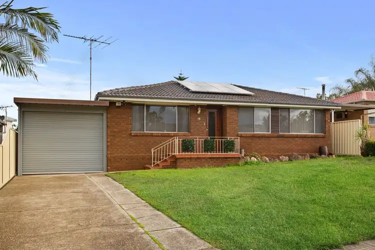 Main view of Homely house listing, 19 Kenneth Crescent, Dean Park NSW 2761
