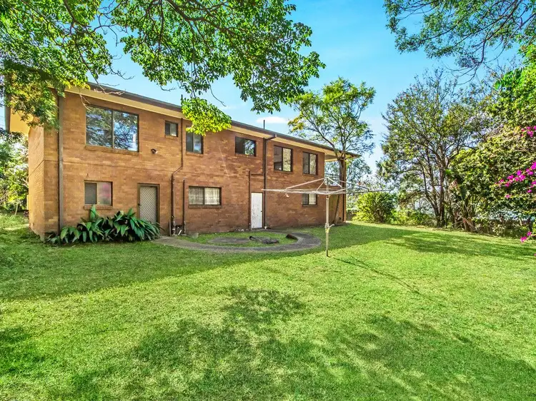 Second view of Homely house listing, 10 Warrambeen Place, Mudgeeraba QLD 4213