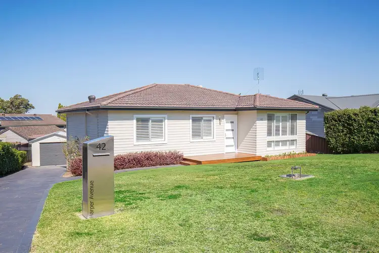42 Harper Avenue, Edgeworth NSW 2285