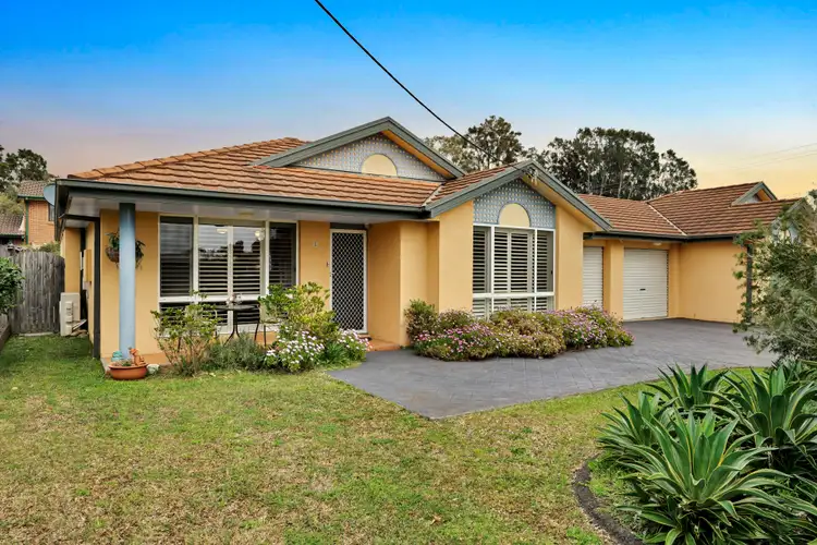 Main view of Homely unit listing, 1/180 Prince Edward Avenue, Culburra Beach NSW 2540