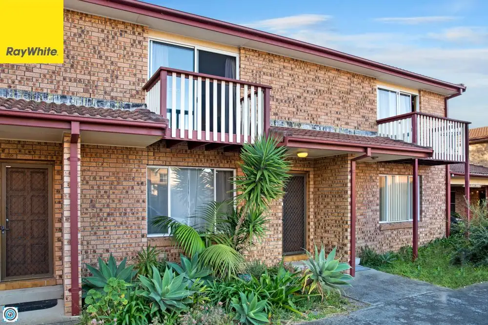 Main view of Homely house listing, 2/18 pur pur, Lake Illawarra NSW 2528