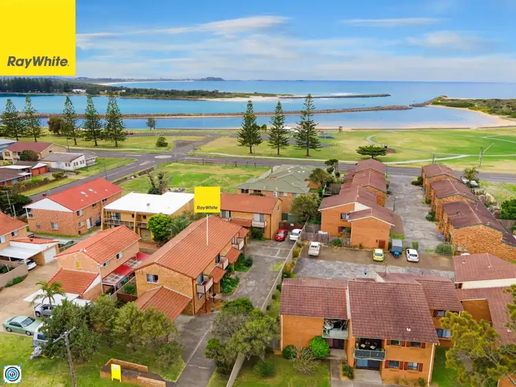 Sixth view of Homely house listing, 2/18 pur pur, Lake Illawarra NSW 2528