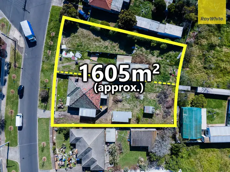 18-20 Albert Crescent, St Albans VIC 3021