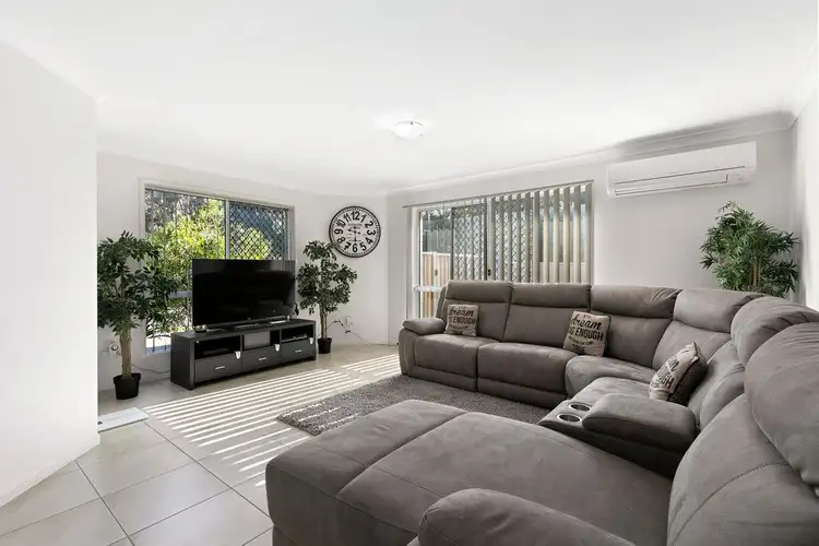 Second view of Homely house listing, 25 Jerrys Place, Thornlands QLD 4164