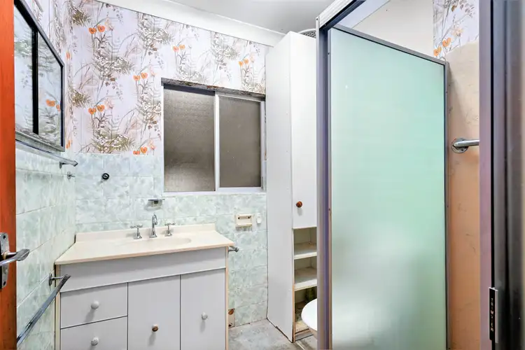 Fifth view of Homely house listing, 42 Jenkins Street, Davistown NSW 2251