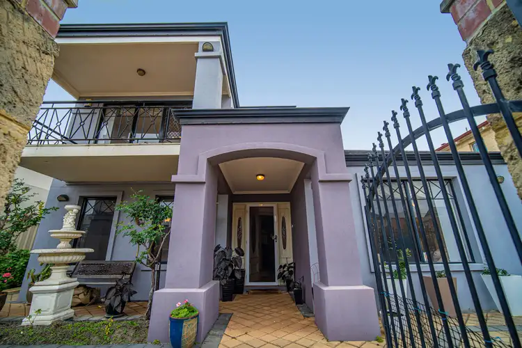 18 Tidewater Way, Ascot WA 6104