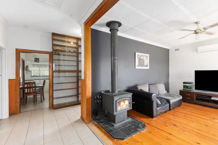 Fifth view of Homely house listing, 2 Warren Street, Mount Gambier SA 5290