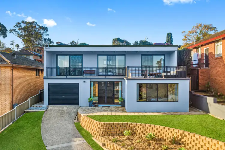 56 Beverley Avenue, Unanderra NSW 2526
