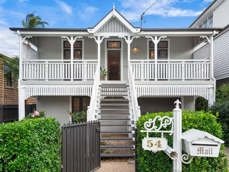 54 Derby Street, Balmoral QLD 4171