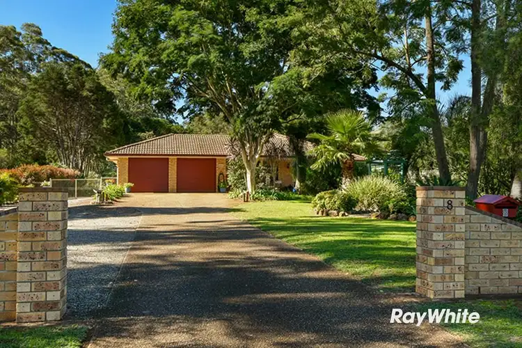 8 Cecil Crescent, Highfields QLD 4352