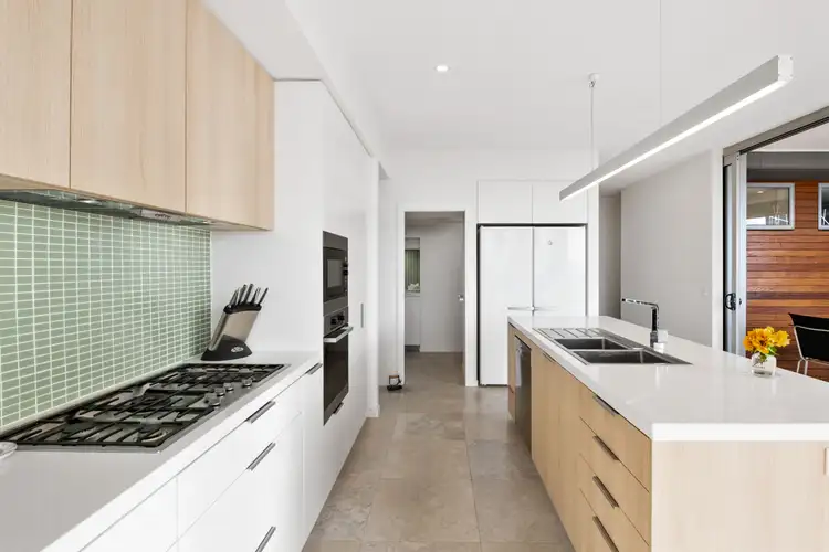 Fifth view of Homely house listing, 7 Coopers Camp Road, Bardon QLD 4065