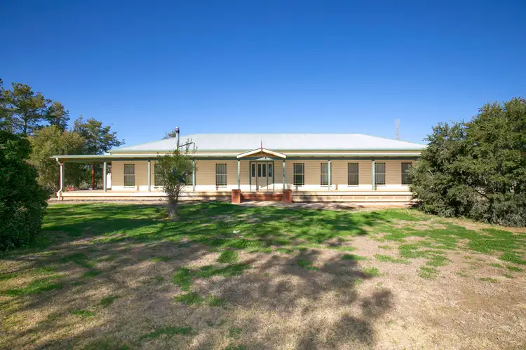 8585 Gwydir Highway, Inverell NSW 2360