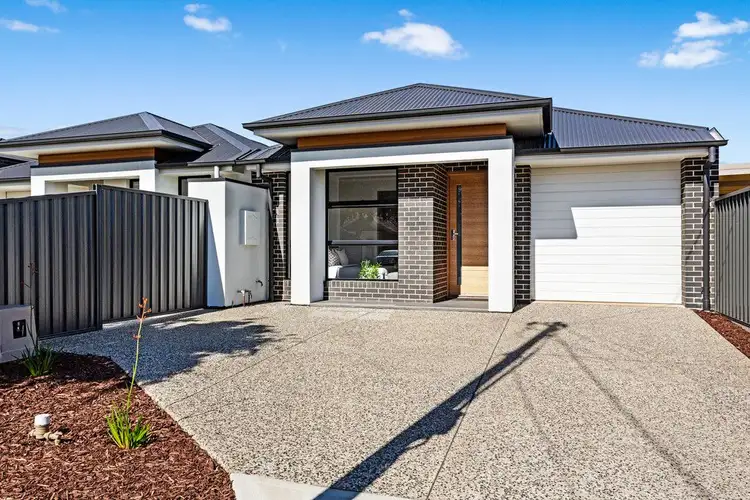 6 Bernard Street, Findon SA 5023