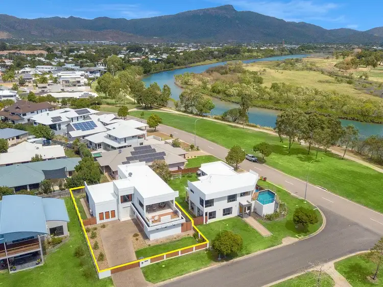 Second view of Homely house listing, 64 Lakeshore Circuit, Idalia QLD 4811