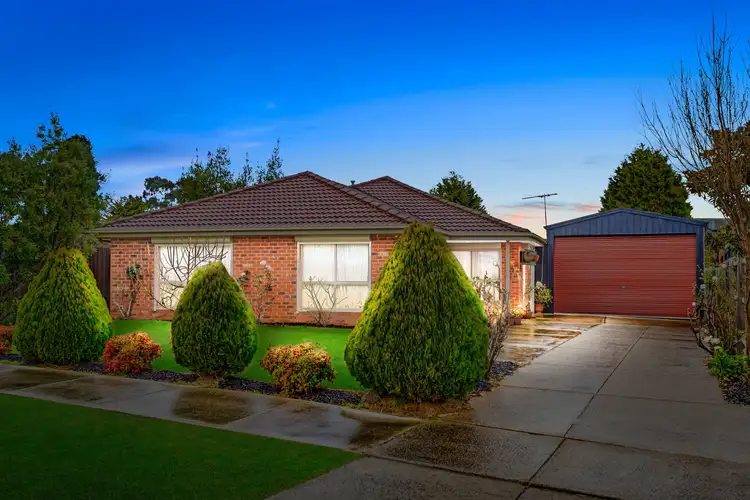 34 Maybury Drive, Mill Park VIC 3082