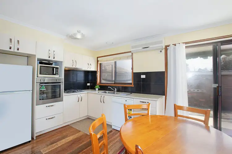 Second view of Homely house listing, 2/302 Wilsons Road, St Albans Park VIC 3219