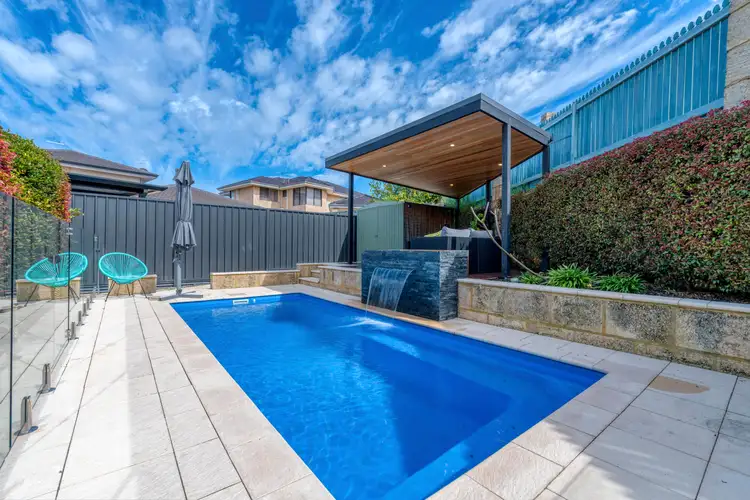 27 La Grange Loop, Currambine WA 6028