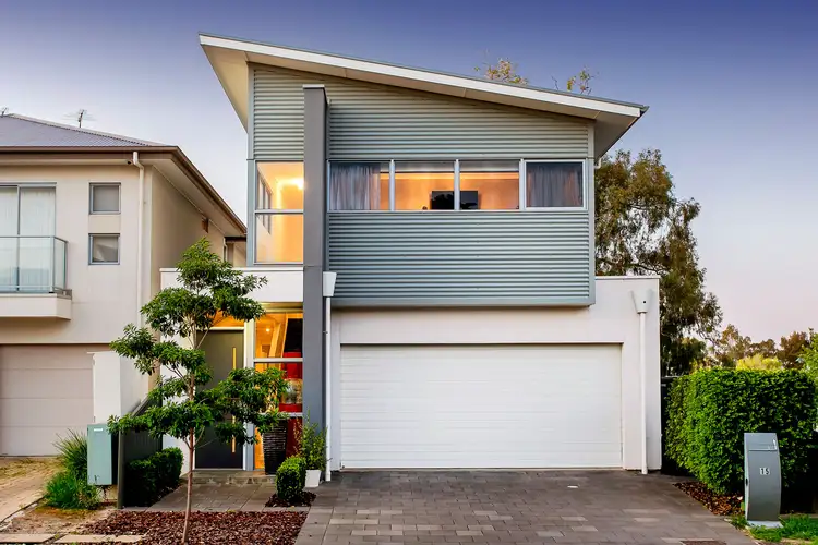 15 Douglas Drive, Mawson Lakes SA 5095