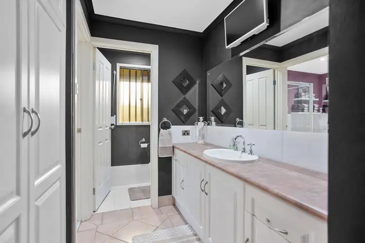 Sixth view of Homely house listing, 15 Casanor Crescent, Paralowie SA 5108