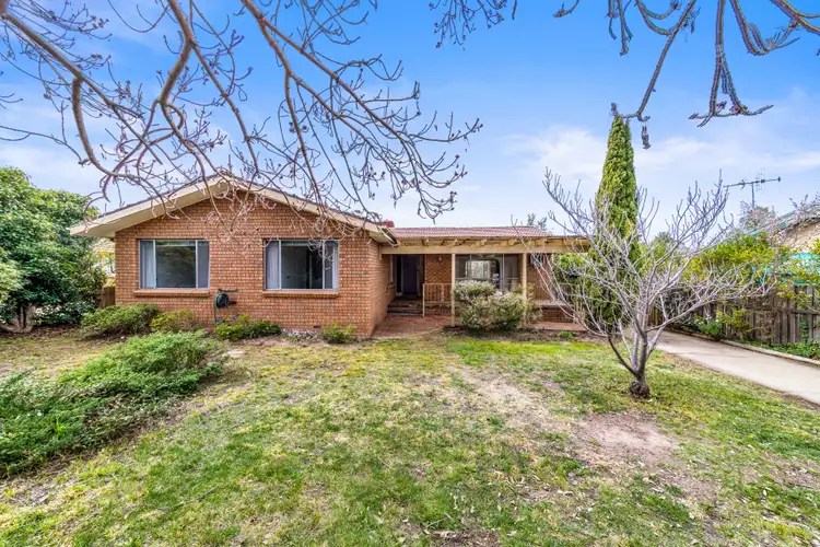 75 Bacchus Circuit, Kambah ACT 2902