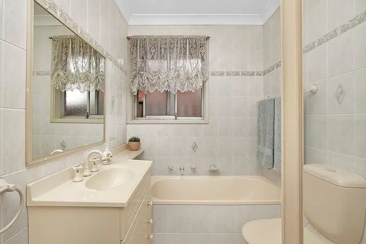 Fifth view of Homely house listing, 7 Fernlea Place, Canley Heights NSW 2166