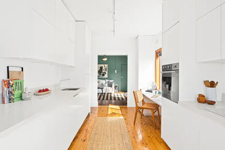 Main view of Homely unit listing, 5/30 Smith Street, Wollongong NSW 2500