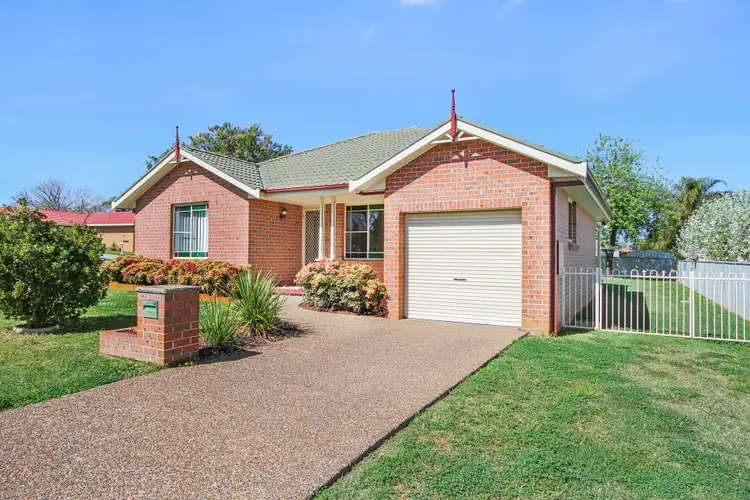 24 Janelle Street, Tamworth NSW 2340