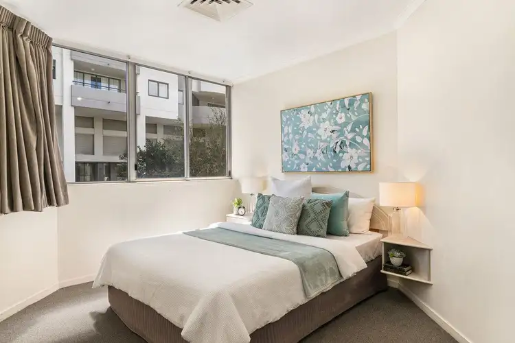 Second view of Homely unit listing, 9/435 Coronation Drive, Auchenflower QLD 4066