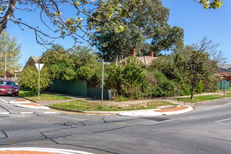33 Spring Street, Queenstown SA 5014
