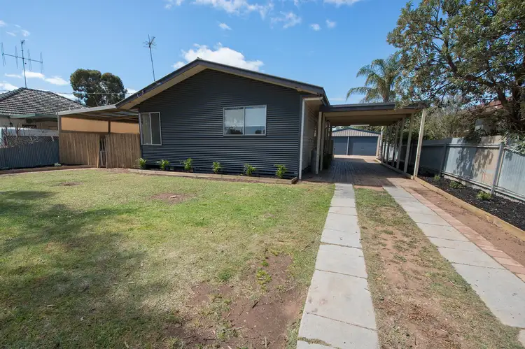 47 Stradbroke Avenue, Swan Hill VIC 3585