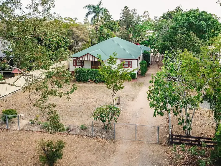 4 Little Street, Emerald QLD 4720
