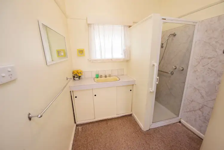Sixth view of Homely house listing, 3 Bath Street, Swan Hill VIC 3585