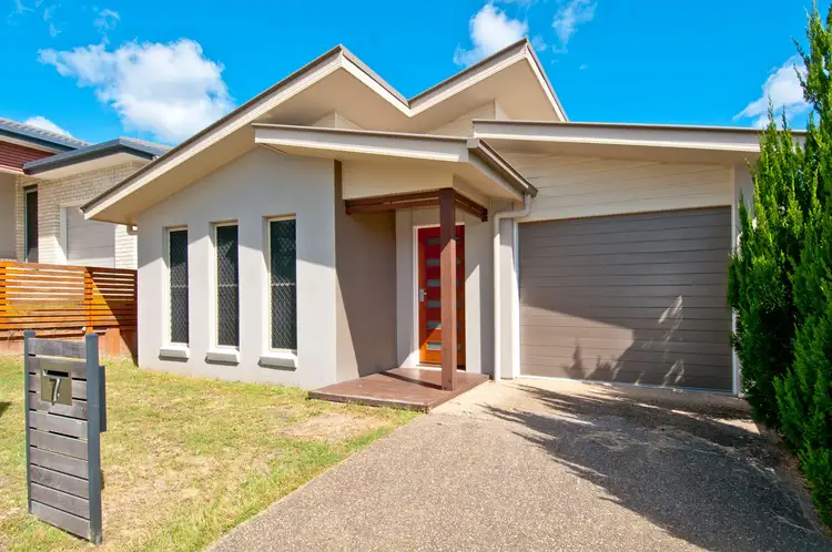 7 Nova Street, Waterford QLD 4133