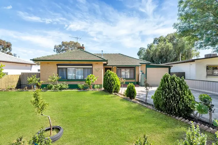 24 Fairfield Road, Elizabeth Grove SA 5112