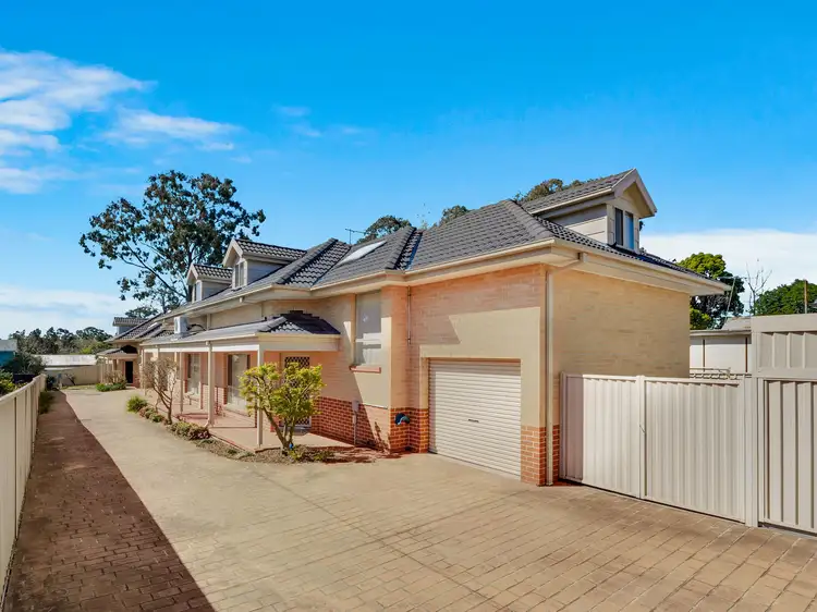 2/13 Jamison Road, Kingswood NSW 2747