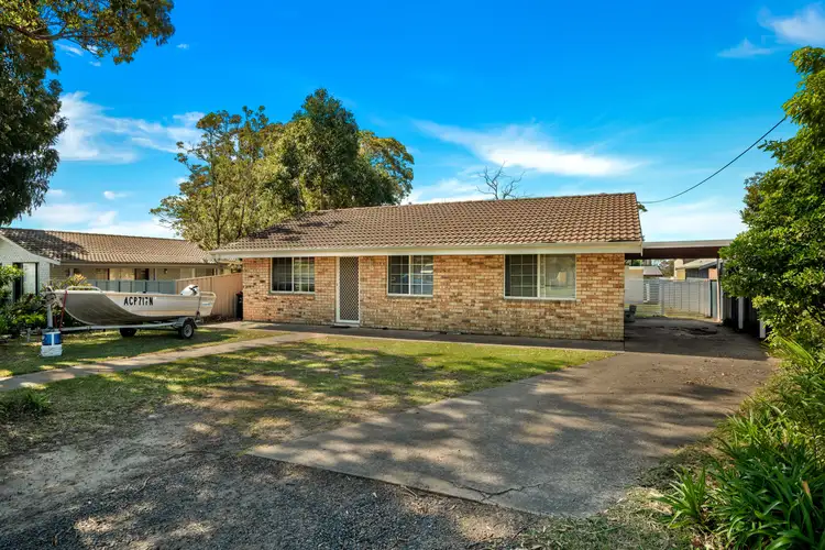 8 Carlton Crescent, Culburra Beach NSW 2540