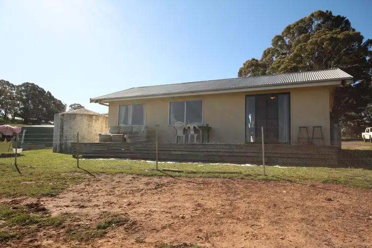 40 The Reef Road, Oberon NSW 2787