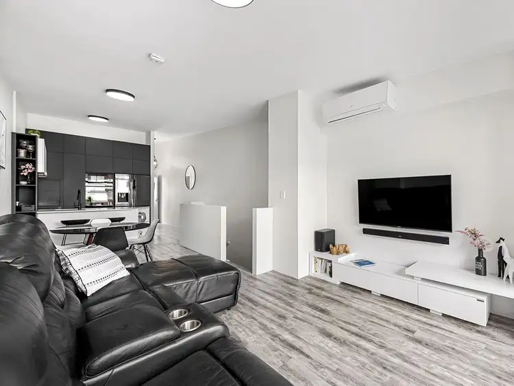 Fourth view of Homely apartment listing, 32/38 Robertson Street, Fortitude Valley QLD 4006