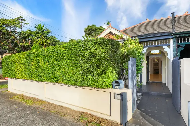 142 Forest Road, Arncliffe NSW 2205