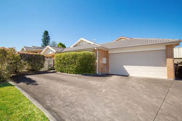 Main view of Homely villa listing, 5/32 Kenibea Avenue, Kahibah NSW 2290